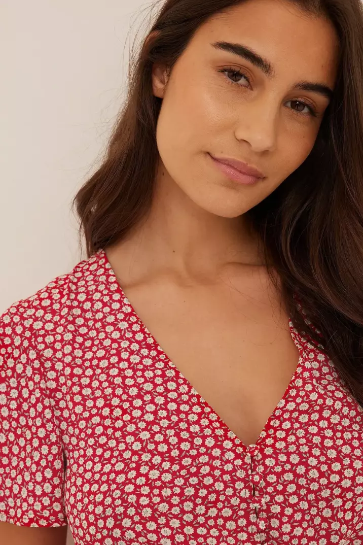 Örnek Ürün 5 - İlişkili Ürün (Kırmızı) - 4